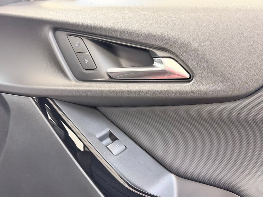 New 2027 Chevrolet Equinox RS FWD image 39