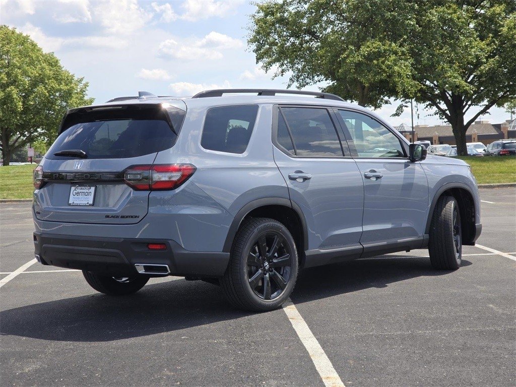 New 2025 Honda Pilot Black Edition image 21