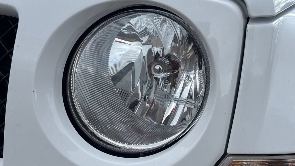 Used 2015 Jeep Patriot Latitude AWD/4WD image 15