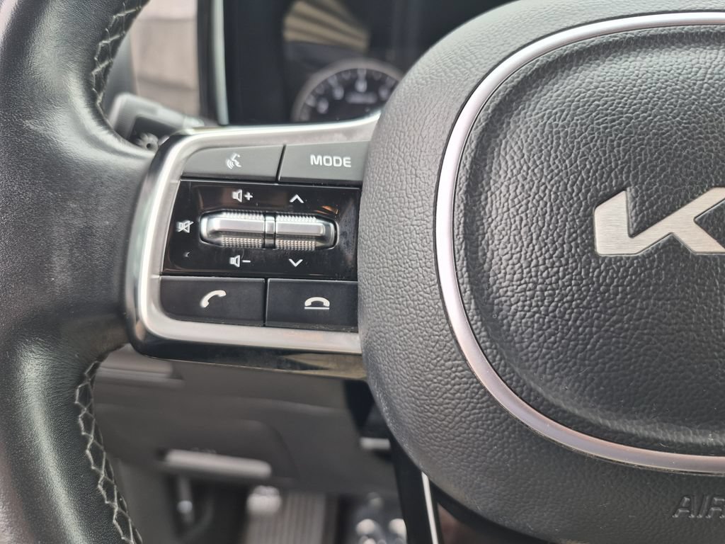 Certified 2023 Kia Sorento S AWD/4WD image 19