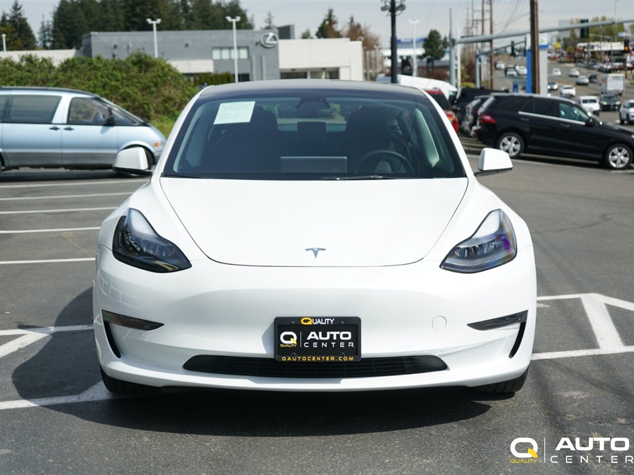 Used 2022 Tesla Model 3 image 2