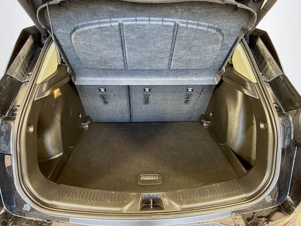 Used 2022 Buick Encore GX Essence FWD image 23