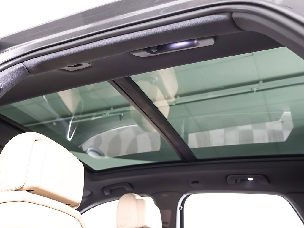 Used 2020 Porsche Cayenne image 23