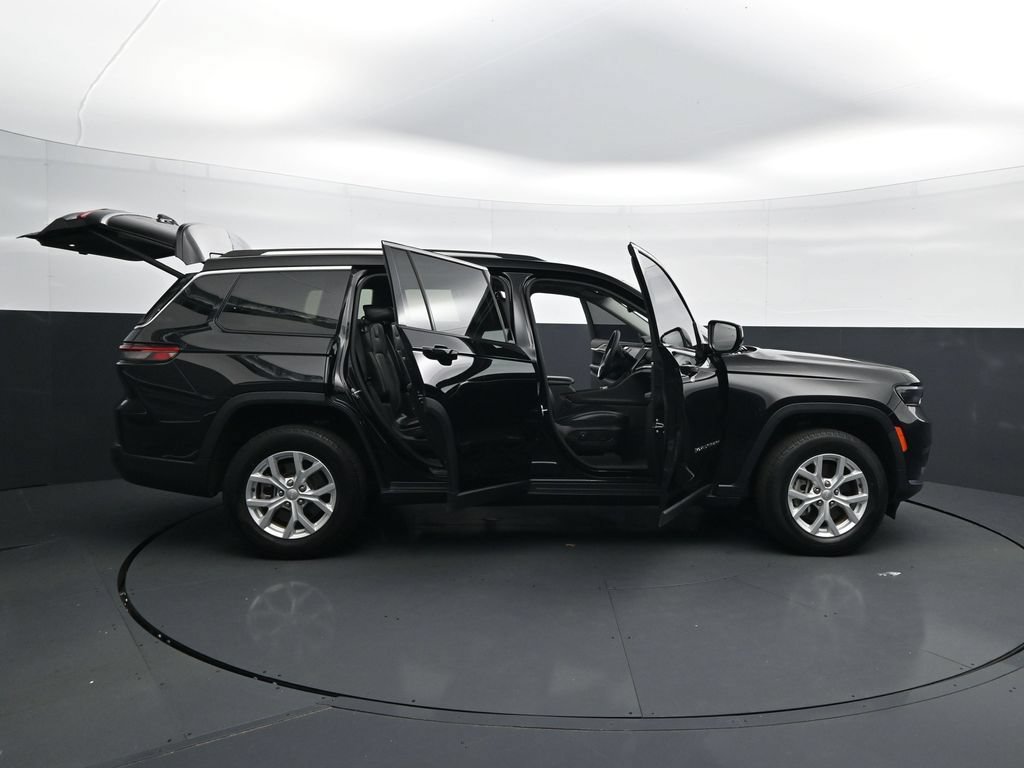 Used 2023 Jeep Grand Cherokee L Limited RWD image 46