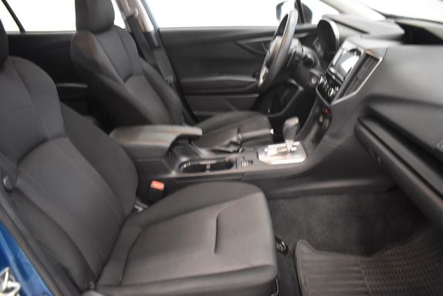 Used 2018 Subaru Impreza 2.0i Premium w/ Eyesight & BSD & Rcta AWD/4WD image 19