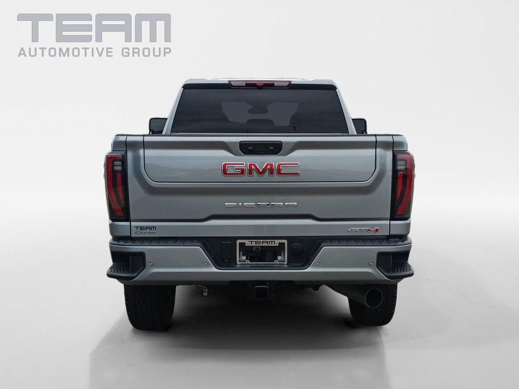 Used 2025 GMC Sierra 2500 AT4 AWD/4WD image 6