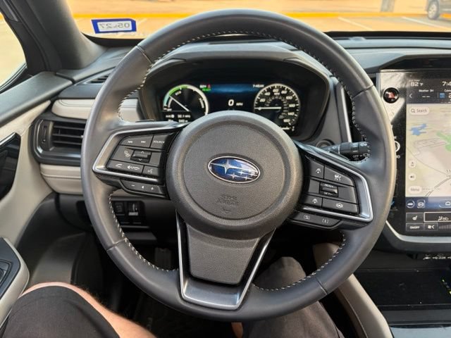 Used 2025 Subaru Forester Limited AWD/4WD image 14