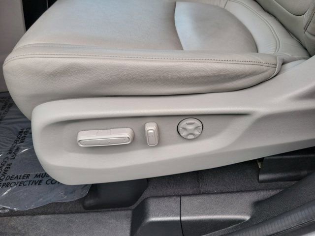 Used 2024 Honda Odyssey EX-L image 15