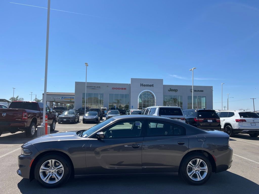 Used 2022 Dodge Charger SXT image 5