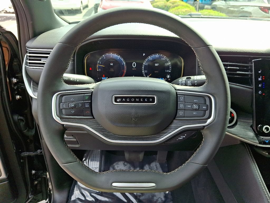Certified 2024 Jeep Wagoneer Series II w/ Flexible Seating Group AWD/4WD image 20