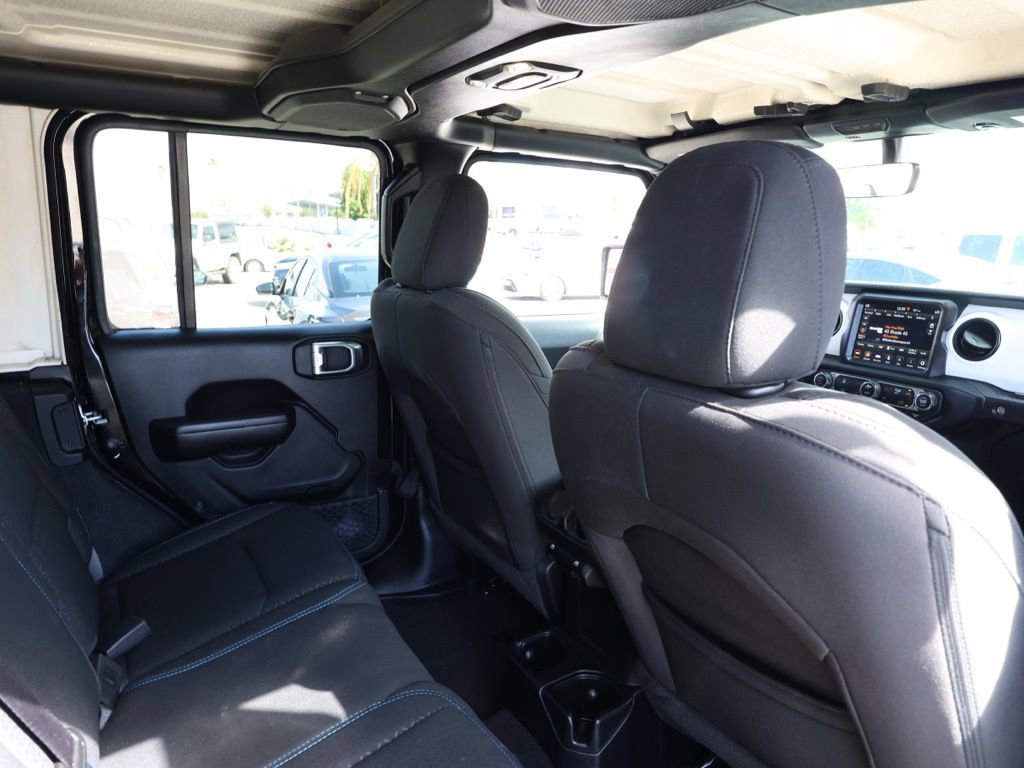 Used 2021 Jeep Wrangler Unlimited Islander image 16
