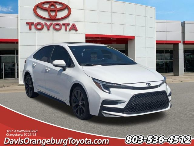 Used 2023 Toyota Corolla XSE FWD image 1