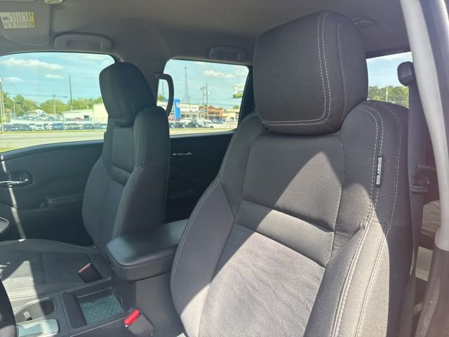 Used 2022 Nissan Frontier SV image 14