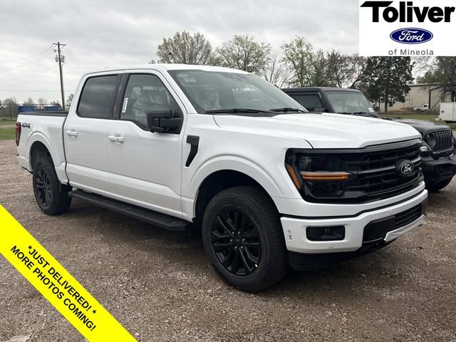New 2026 Ford F150 XLT w/ Equipment Group 302A MID