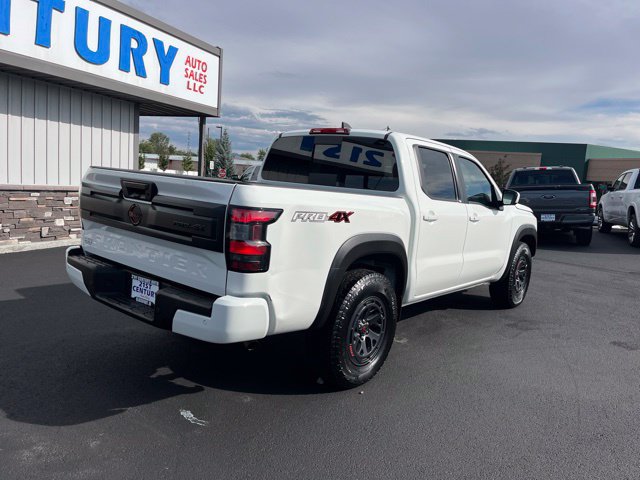 Used 2026 Nissan Frontier PRO-4X AWD/4WD image 11
