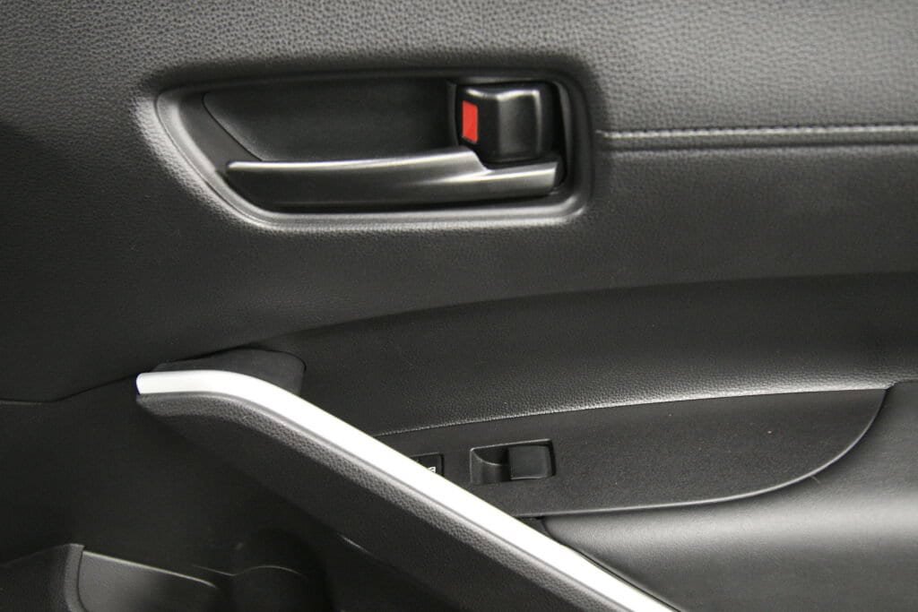 Certified 2026 Toyota Corolla Cross LE FWD image 27