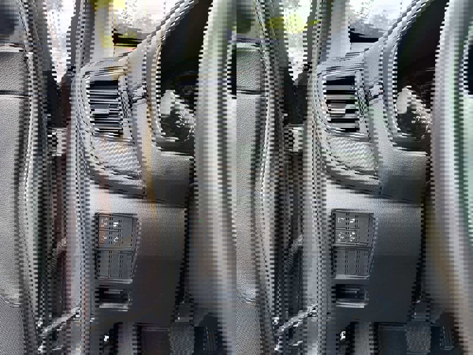 Used 2020 Honda CR-V Touring image 32