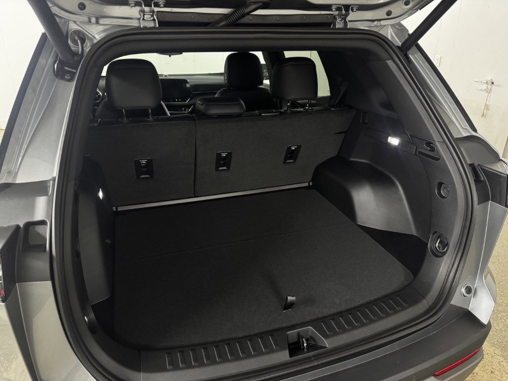 New 2026 Chevrolet Equinox LT w/ Convenience Package II image 64