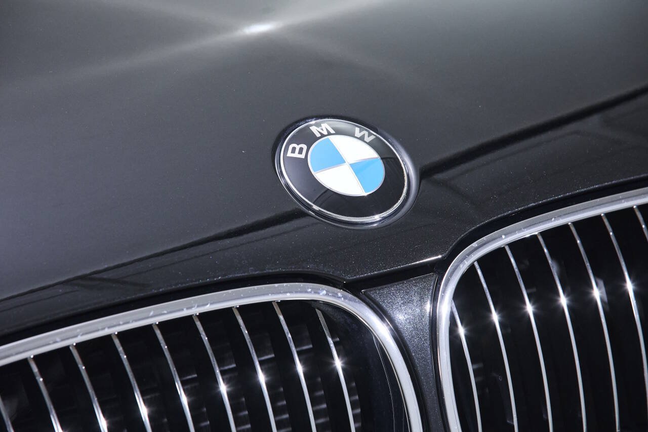 Used 2006 BMW M5 RWD image 41