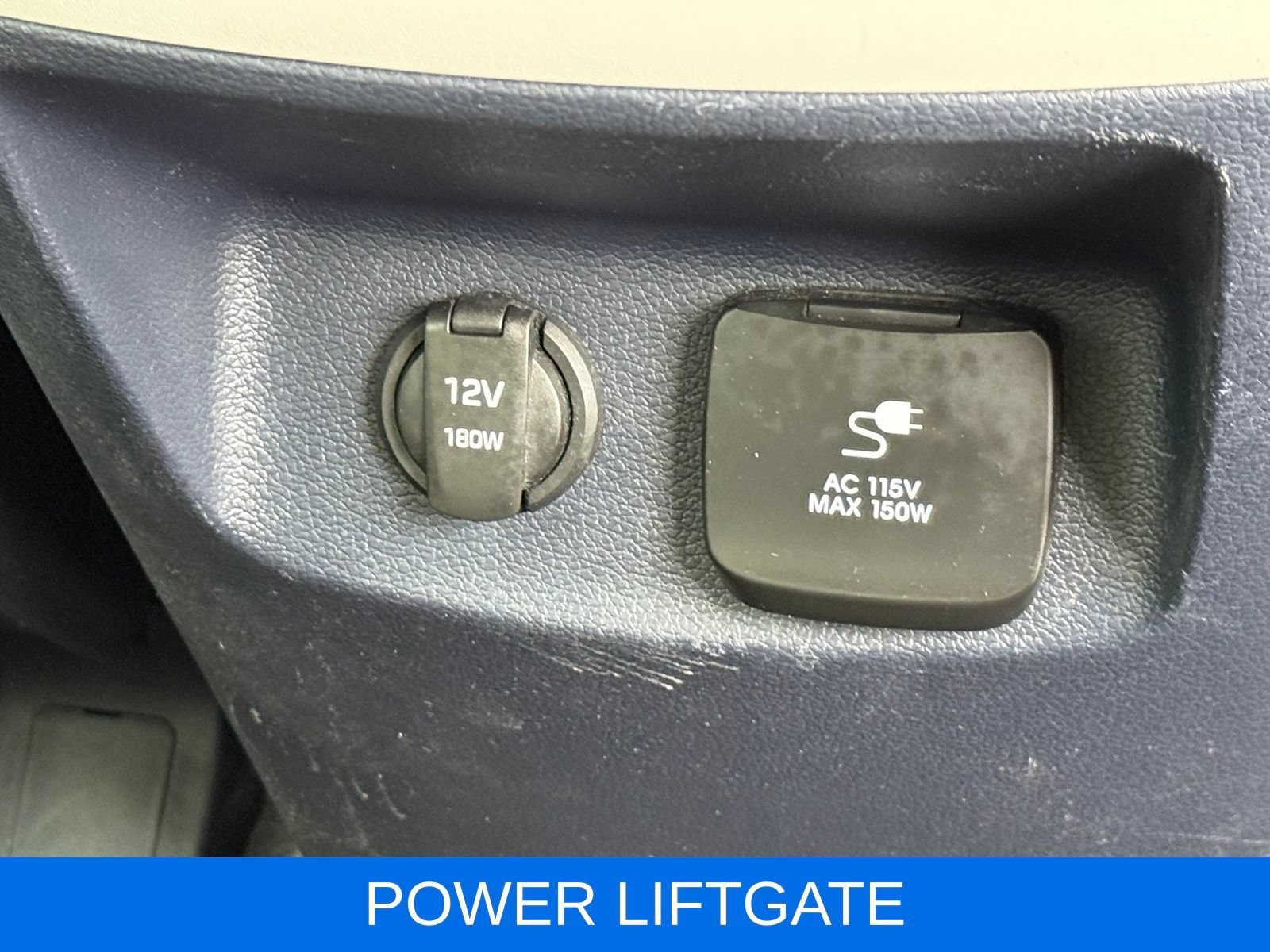 Used 2024 Hyundai Palisade Limited AWD/4WD image 25