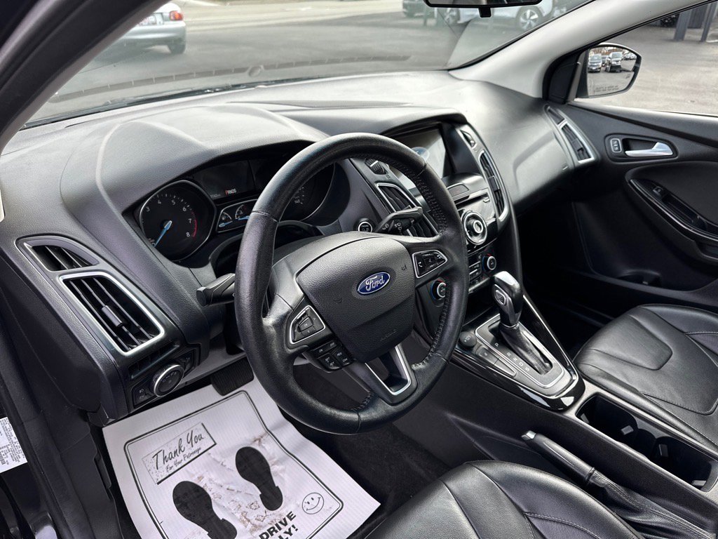 Used 2018 Ford Focus Titanium FWD image 14