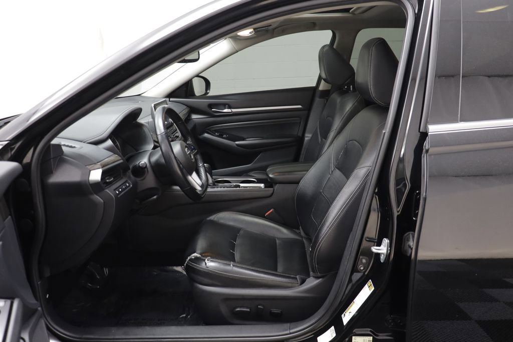 Used 2020 Nissan Altima 2.5 SL FWD image 5