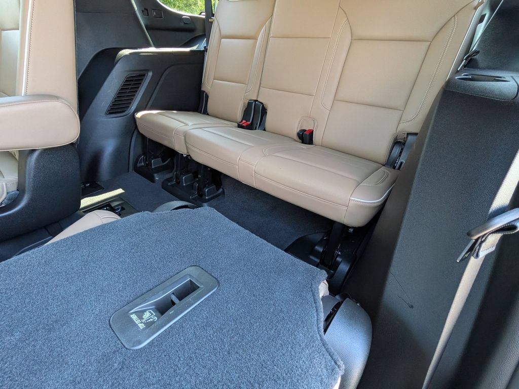 Used 2021 Chevrolet Tahoe Premier w/ Premium Package AWD/4WD image 27