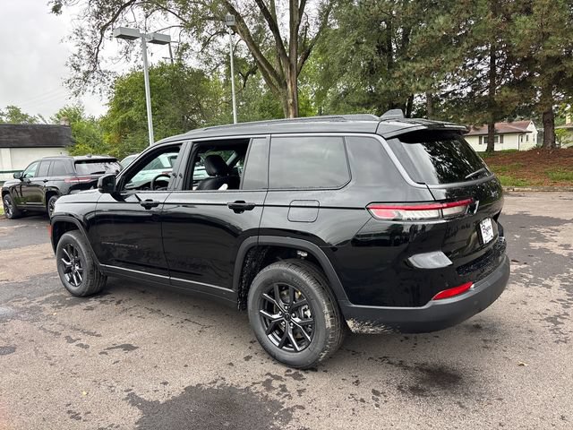 New 2027 Jeep Grand Cherokee L 4WD image 4