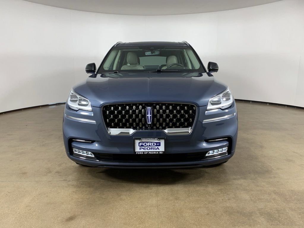 Used 2021 Lincoln Aviator Grand Touring w/ Equipment Group 302A AWD/4WD image 3