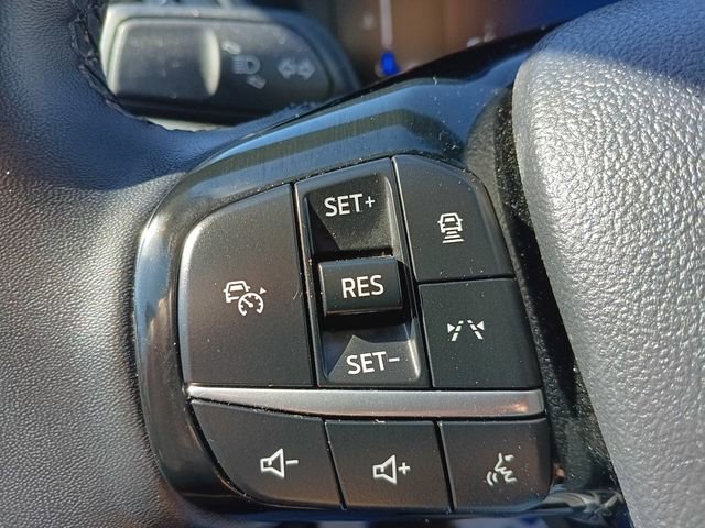 Used 2024 Ford Escape Active w/ Tech Pack #1 AWD/4WD image 12