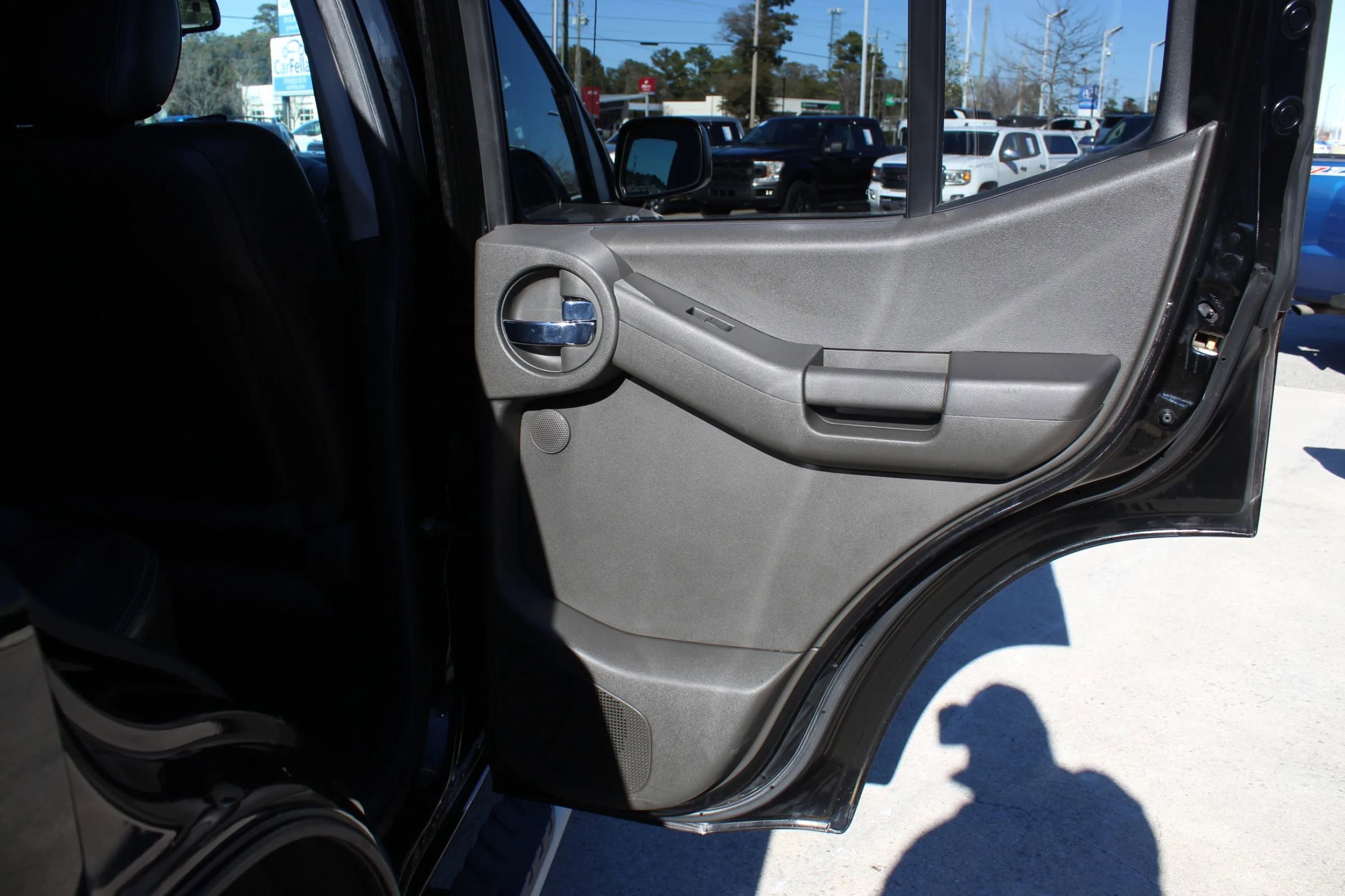Used 2013 Nissan Xterra PRO-4X w/ Pro-4x Leather Pkg image 23