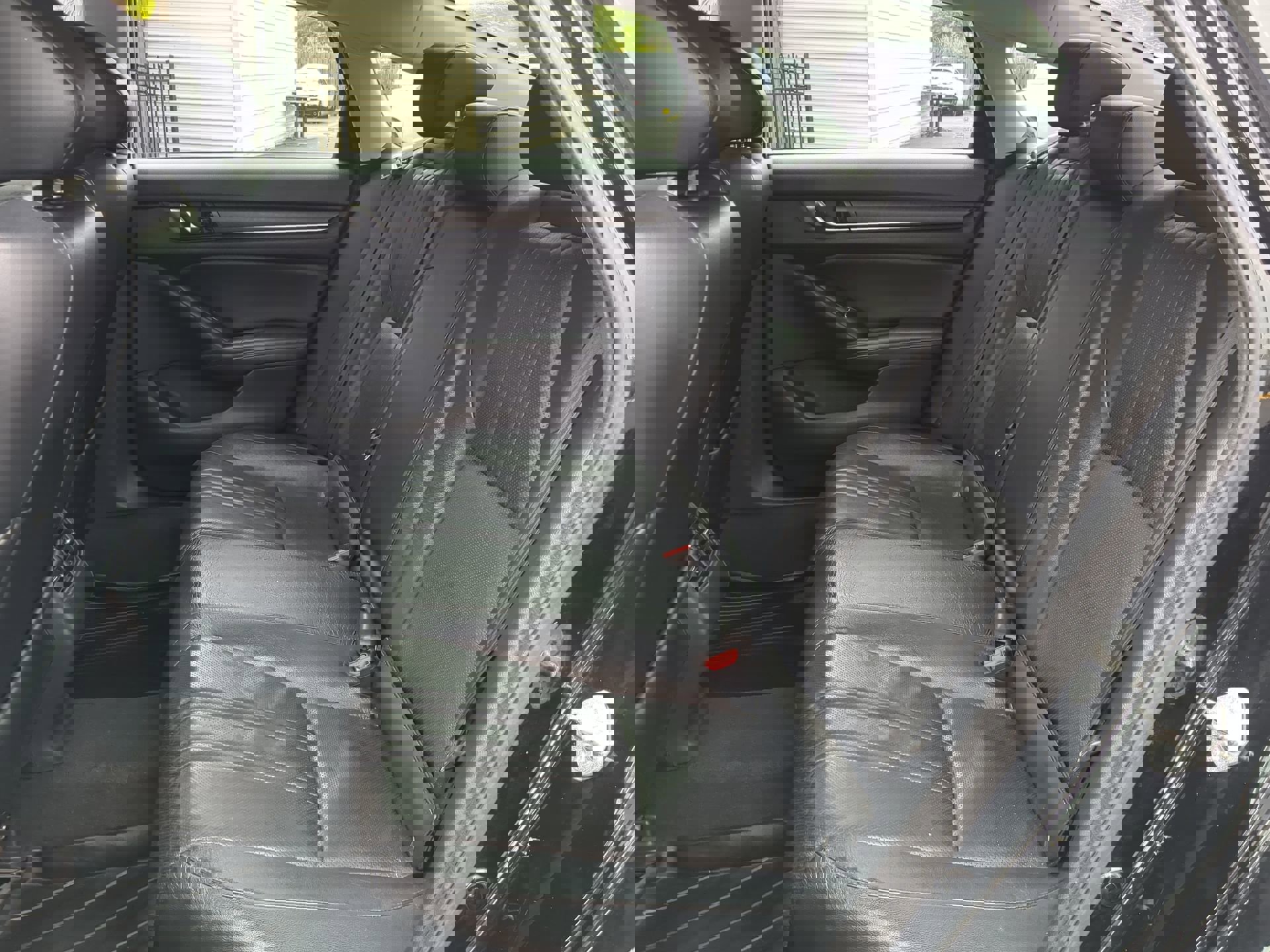 Used 2018 Honda Accord EX-L image 18