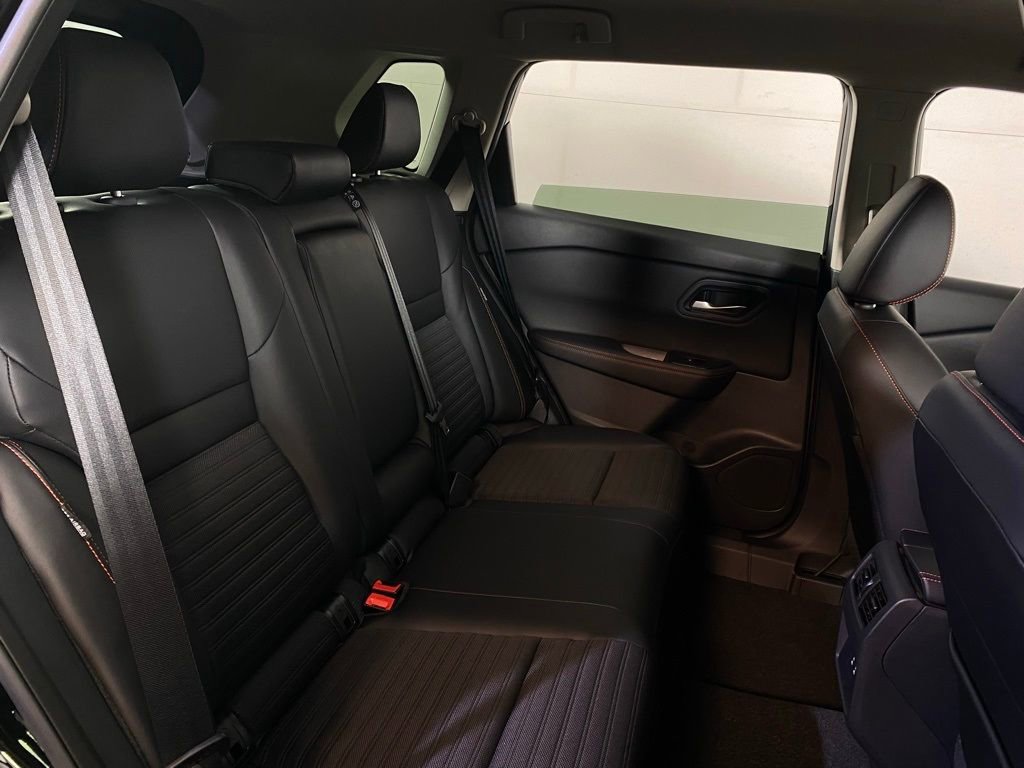 New 2026 Nissan Rogue SV image 9