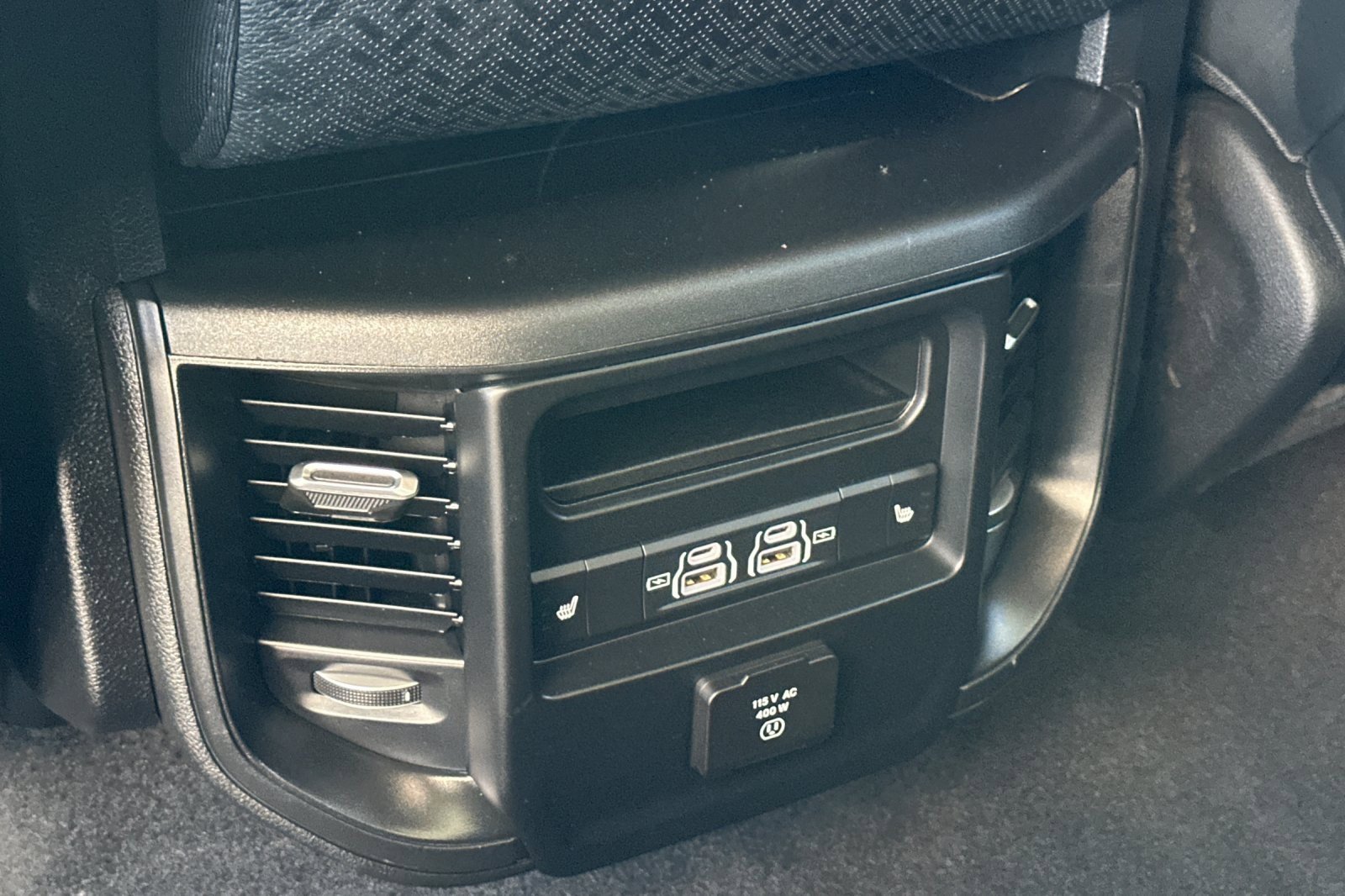 Used 2025 RAM 1500 Laramie image 43