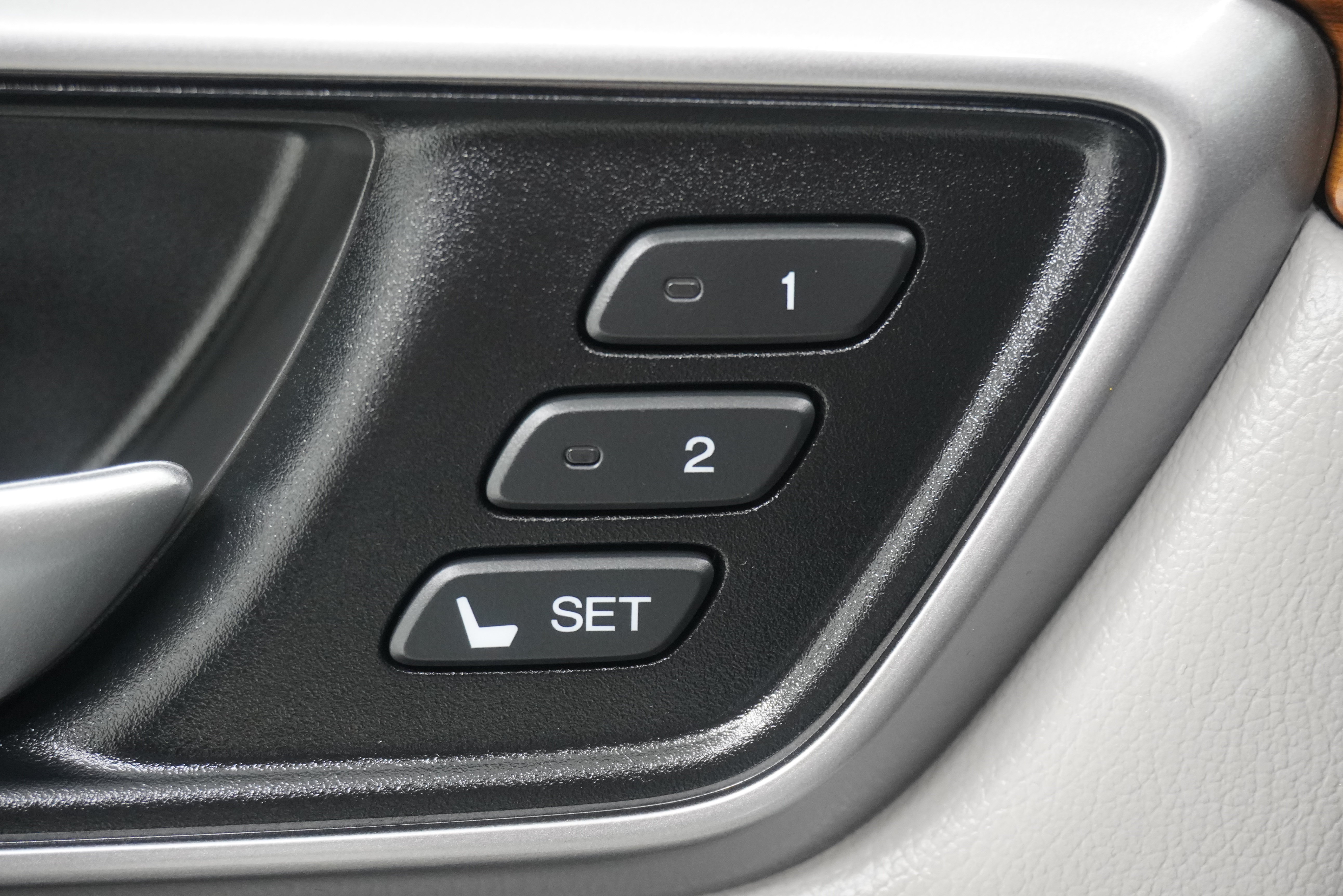 Used 2018 Honda CR-V EX-L image 14
