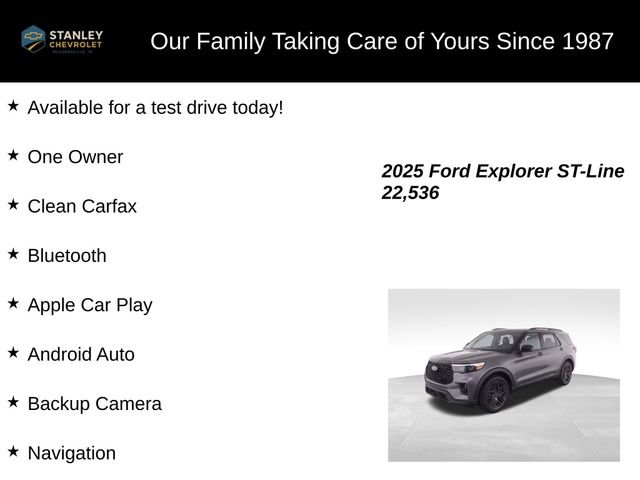 Used 2025 Ford Explorer ST-Line w/ ST-Line Street Pack AWD/4WD image 9