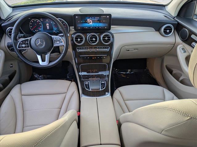Used 2022 Mercedes-Benz GLC 300 image 17