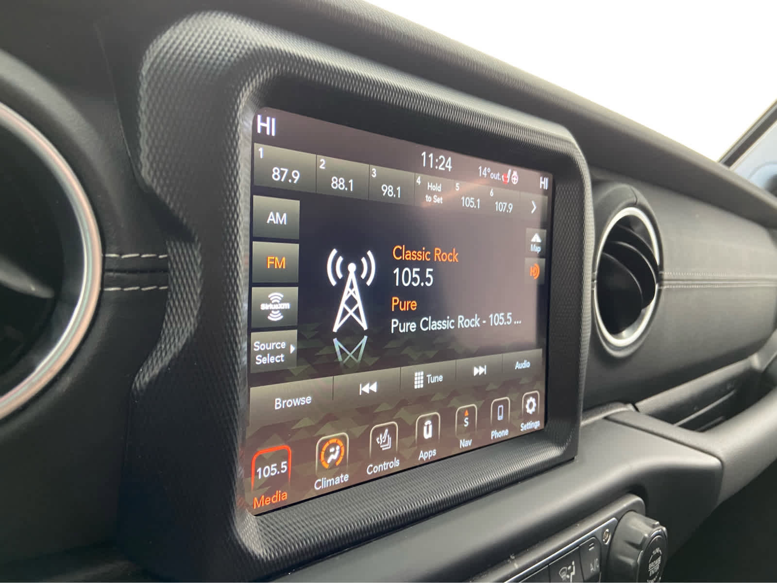 Used 2023 Jeep Wrangler Sahara w/ Cold Weather Group image 24