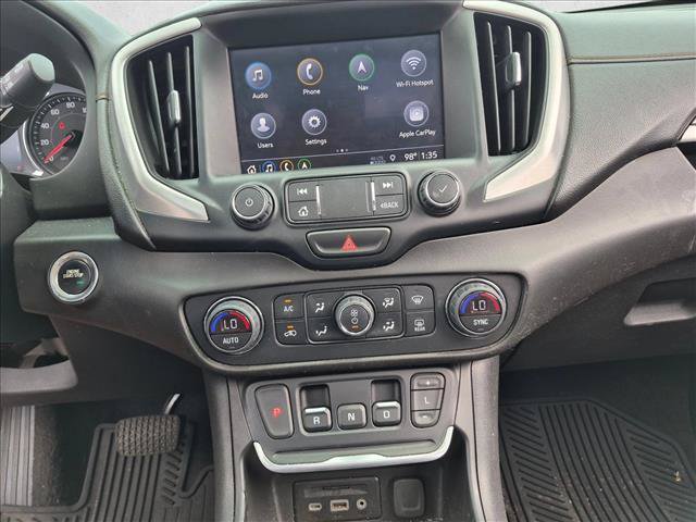Used 2020 GMC Terrain SLT w/ Preferred Package FWD image 10