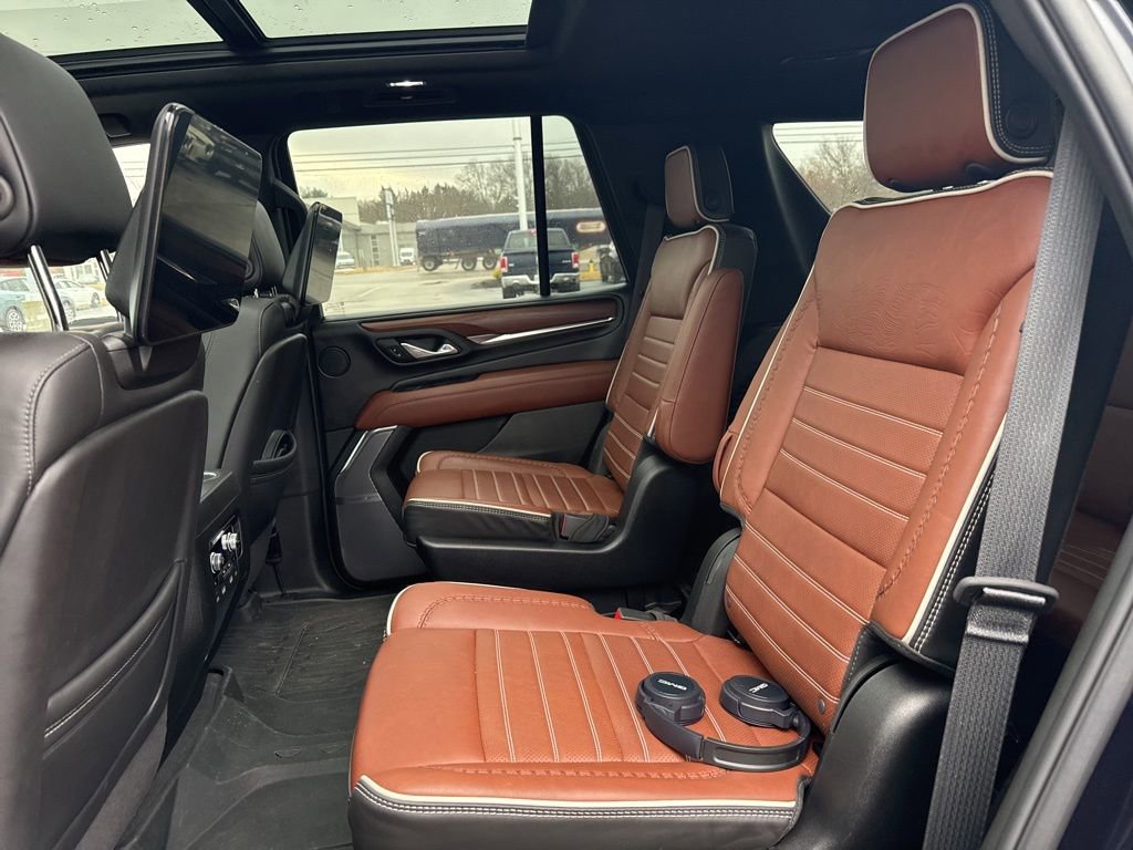 Used 2024 GMC Yukon Denali Ultimate w/ LPO, Floor Liner Package image 20