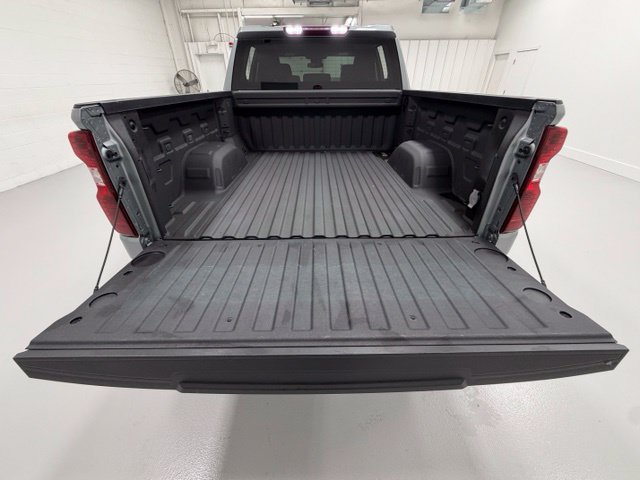 Used 2024 Chevrolet Silverado 1500 Custom AWD/4WD image 23