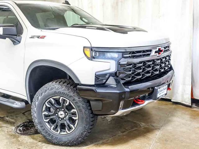 New 2026 Chevrolet Silverado 1500 ZR2 AWD/4WD image 3