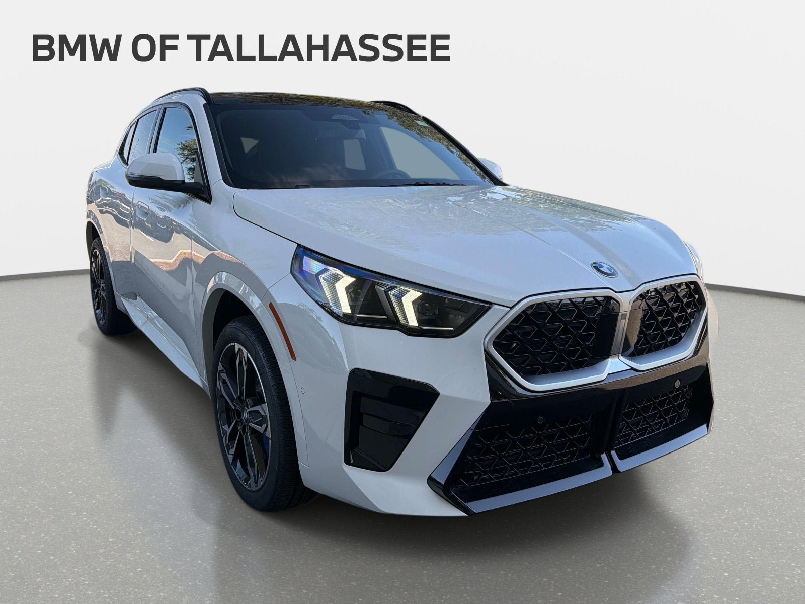 New 2026 BMW X2 xDrive28i w/ Technology Package AWD/4WD image 3