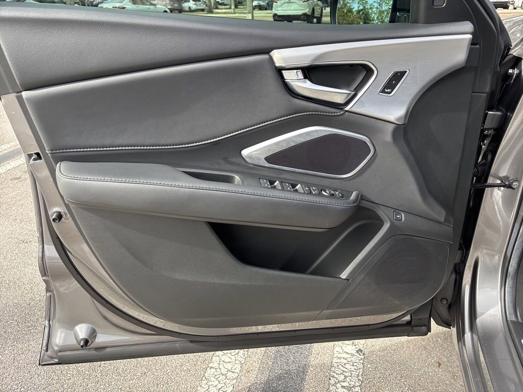 Used 2024 Acura RDX Base SH-AWD image 14