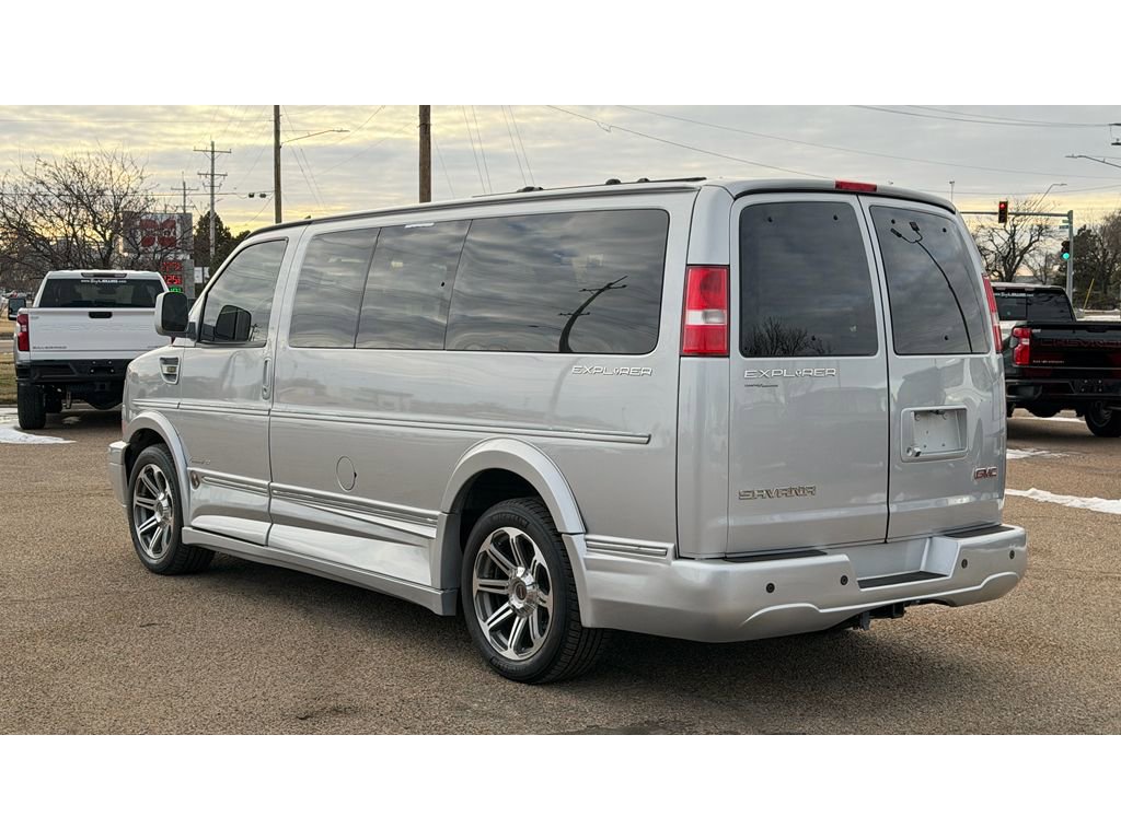 Used 2017 GMC Savana 2500 image 5