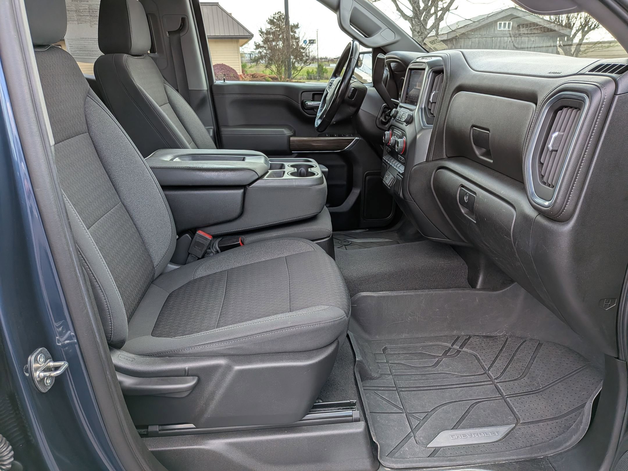 Used 2020 Chevrolet Silverado 1500 RST w/ All-Star Edition image 35