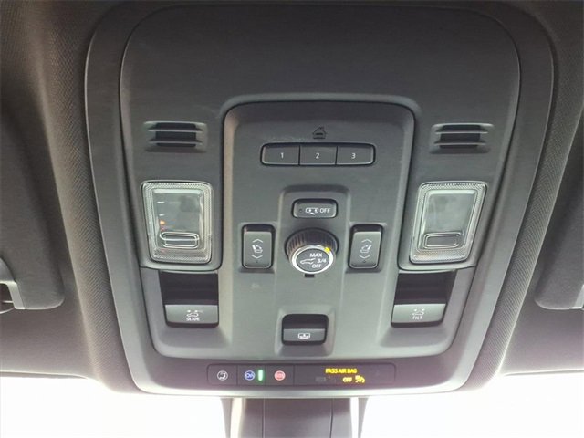 Used 2021 Chevrolet Tahoe High Country w/ Premium Package image 21