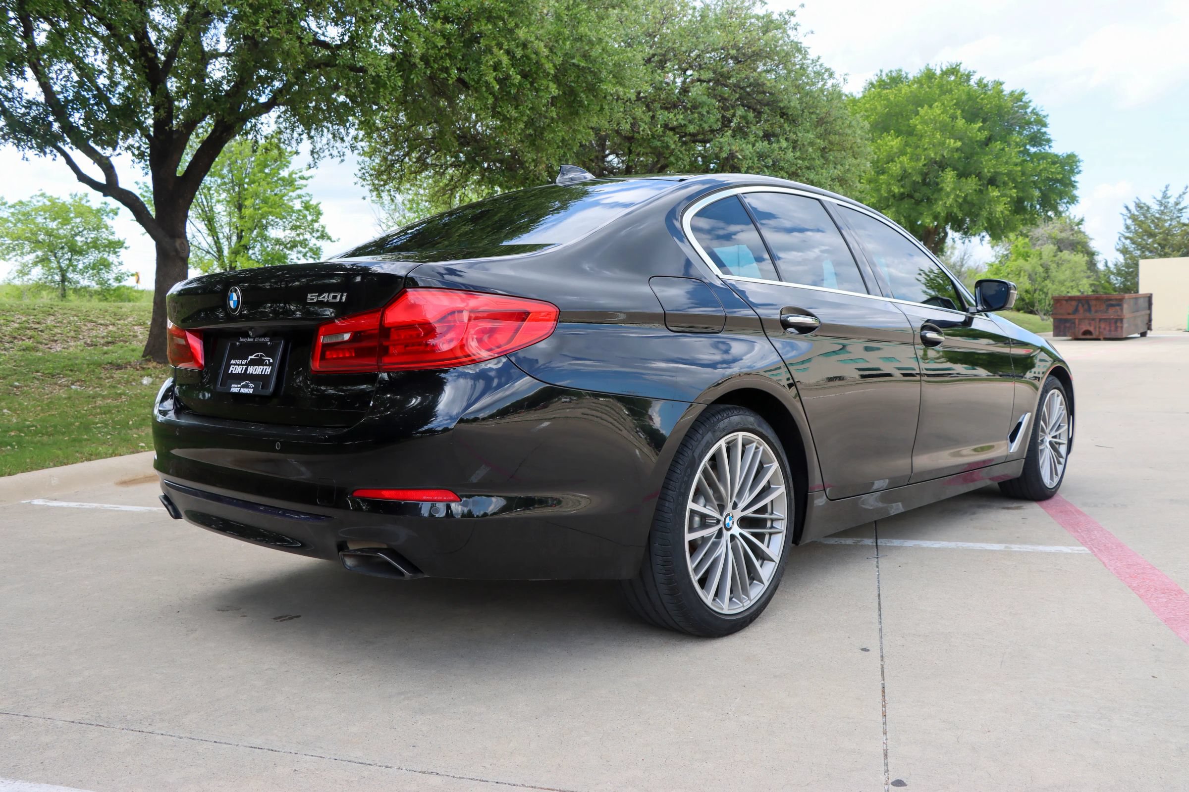 Used 2018 BMW 540i w/ Premium Package RWD image 7