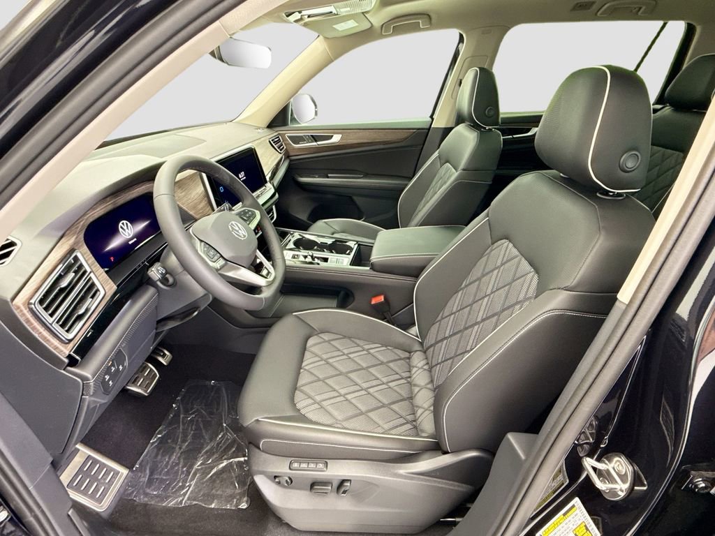 New 2026 Volkswagen Atlas SEL Premium R-Line image 18