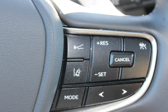 Certified 2025 Lexus ES 300h w/ Premium Package FWD image 17